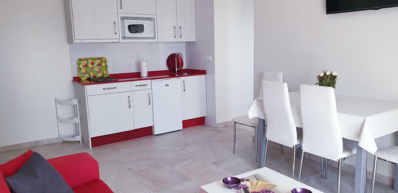 Apartamentos La Pradera De Isla Plana Exterior foto